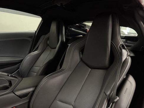 Used 2025 Chevrolet Corvette Stingray Coupe w/ 1LT image 25