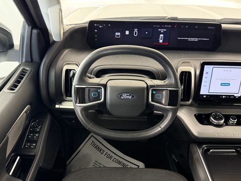 Certified 2025 Ford Expedition Active RWD image 11