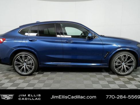 Used 2023 BMW X4 xDrive30i w/ M Sport Package image 29