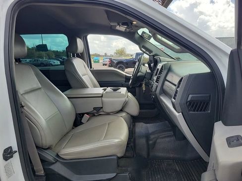 Used 2018 Ford F450 XL w/ Power Equipment Group image 8