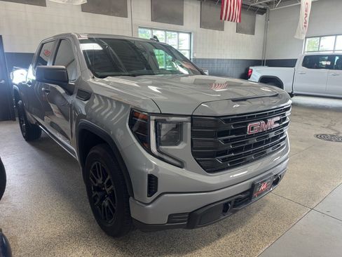 Used 2024 GMC Sierra 1500 Pro w/ Graphite Edition AWD/4WD image 3