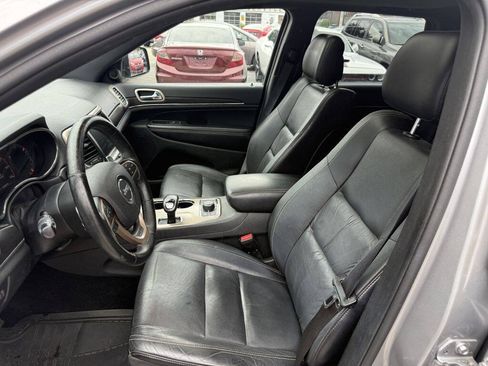 Used 2014 Jeep Grand Cherokee Limited AWD/4WD image 13