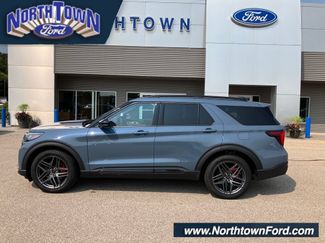 Used 2025 Ford Explorer ST AWD/4WD video 1