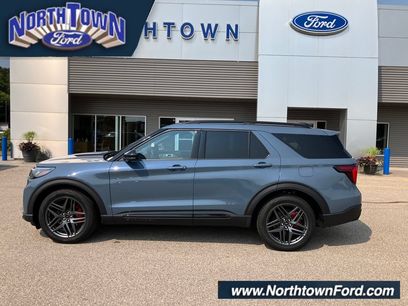 Used 2025 Ford Explorer ST