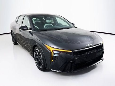 New 2025 Kia K4 GT-Line w/ GT-Line Premium Package image 3