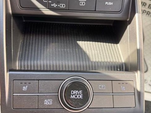 Used 2024 Hyundai Kona SEL image 21