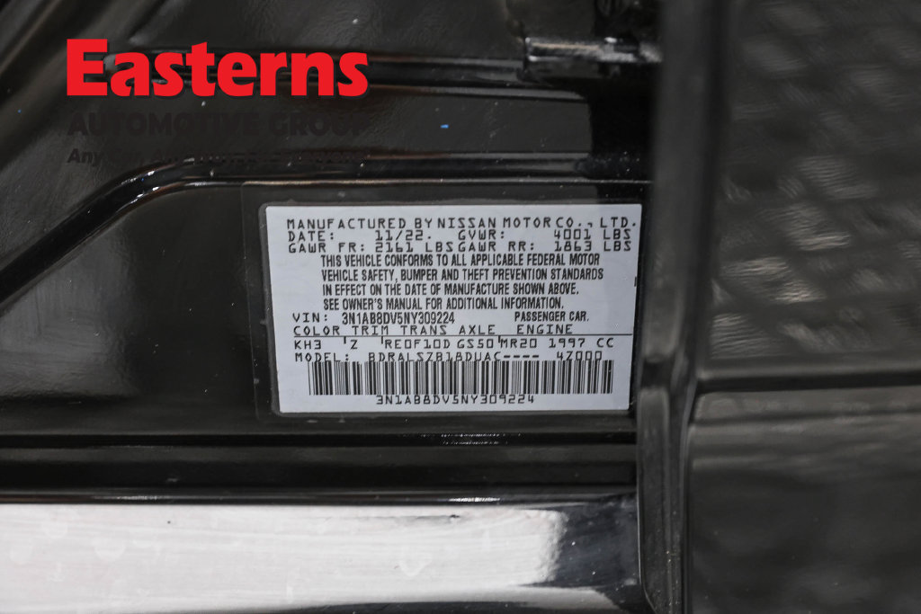Used 2022 Nissan Sentra SR w/ SR Premium Package FWD image 39