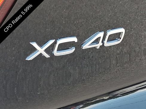 Certified 2024 Volvo XC40 B5 Plus w/ Protection Package Premier AWD/4WD image 35