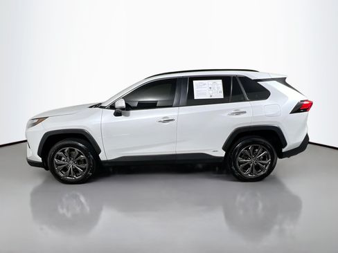 Used 2025 Toyota RAV4 Limited w/ Advanced Technology Package AWD/4WD image 9