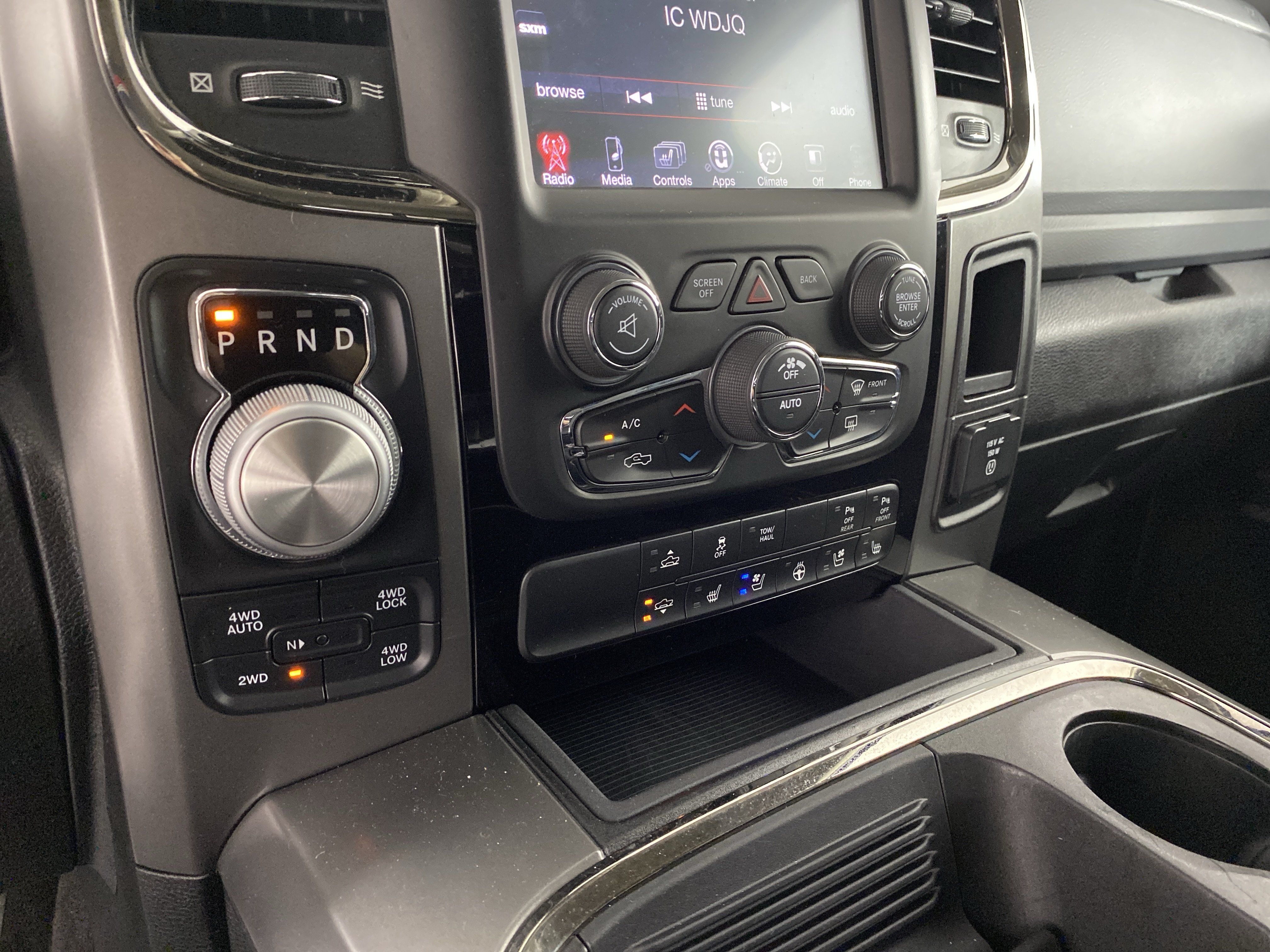 Used 2017 RAM 1500 Sport w/ Convenience Group AWD/4WD image 30