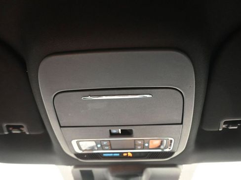 Used 2022 Ford F150 Lariat AWD/4WD image 28