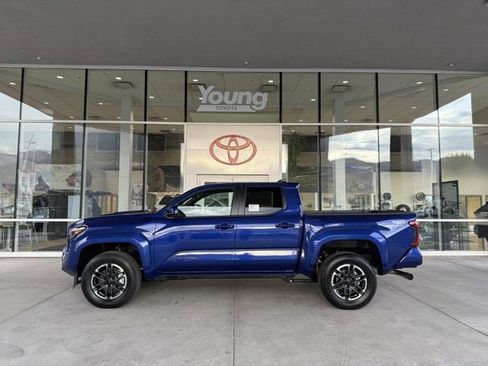 New 2025 Toyota Tacoma TRD Sport image 1