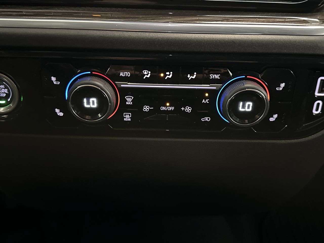 Used 2024 Chevrolet Silverado 1500 LT AWD/4WD image 45
