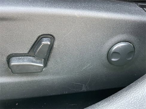 Used 2023 Dodge Charger SXT image 24