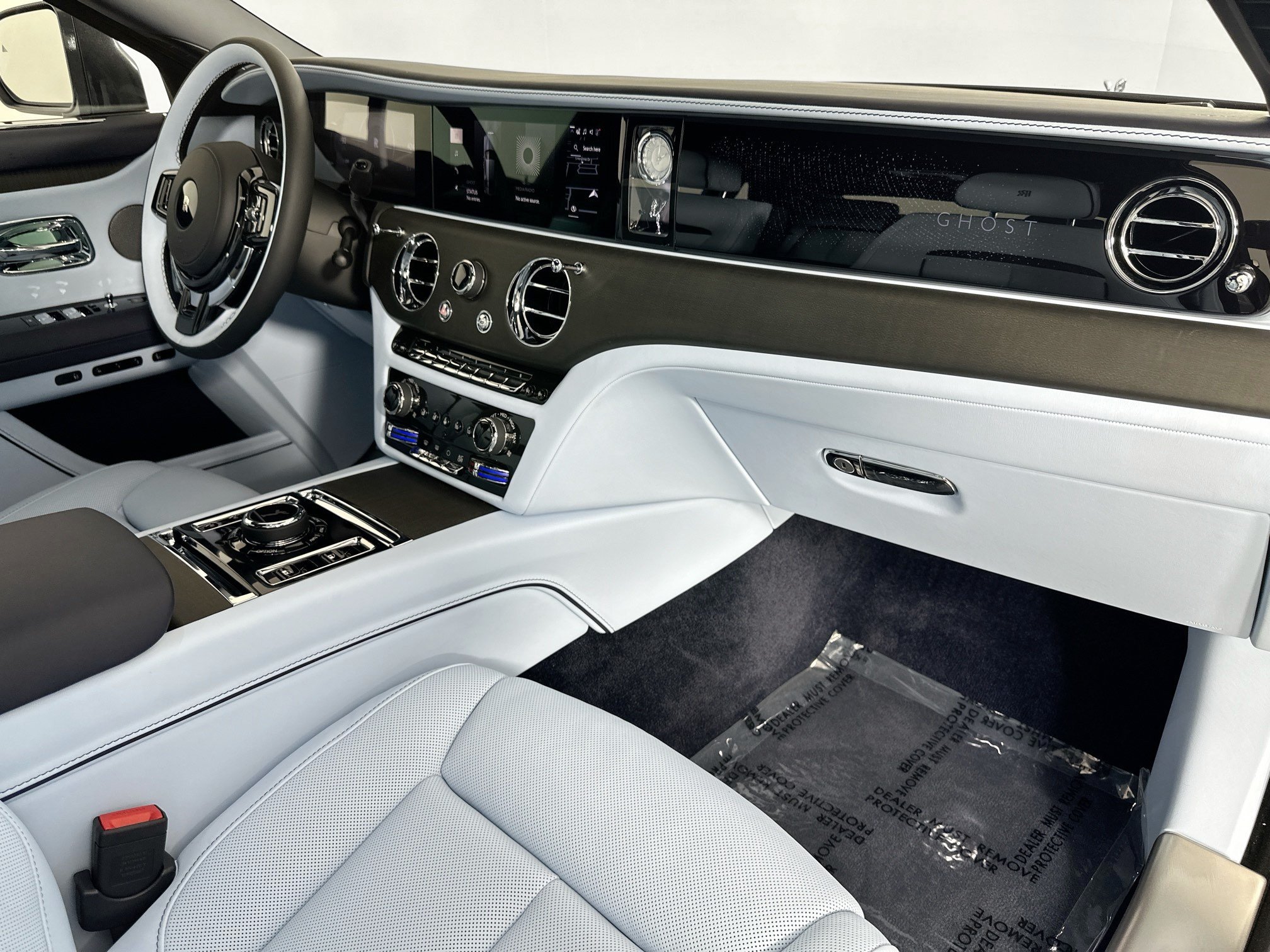 New 2027 Rolls-Royce Ghost AWD/4WD image 27
