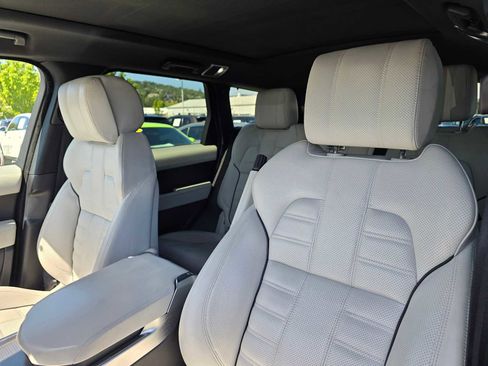 Used 2016 Land Rover Range Rover Sport Autobiography AWD/4WD image 24