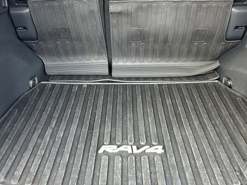 Used 2024 Toyota RAV4 LE image 32
