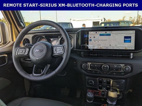 New 2026 Jeep Gladiator Mojave image 11