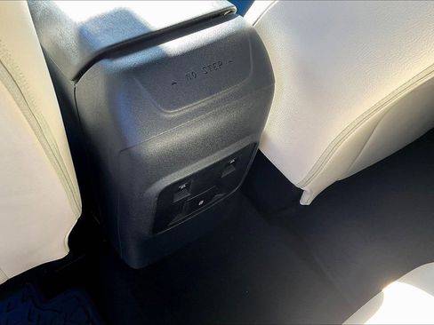 Used 2021 Ford Bronco Big Bend image 10