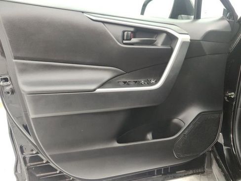 Certified 2025 Toyota RAV4 LE image 11