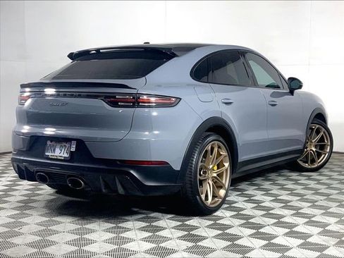 Certified 2022 Porsche Cayenne Turbo GT AWD/4WD image 9