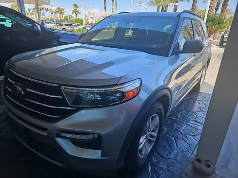 Used 2020 Ford Explorer XLT w/ Equipment Group 202A image 1