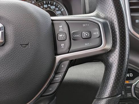 Used 2025 RAM 1500 Big Horn AWD/4WD image 13