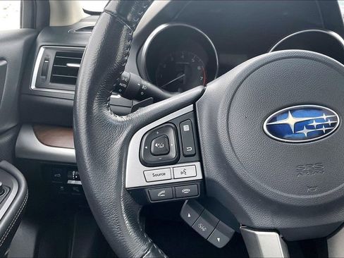 Used 2017 Subaru Outback 2.5i Limited w/ Popular Package #5 image 21