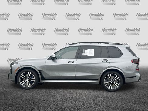 Certified 2025 BMW X7 xDrive40i w/ M Sport Package image 8