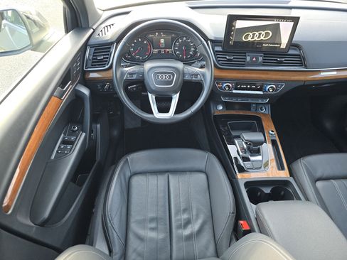 Certified 2023 Audi Q5 2.0T Premium w/ Convenience Package image 20