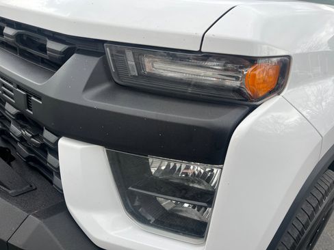 Used 2021 Chevrolet Silverado 2500 LT w/ Convenience Package image 11