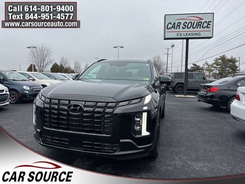 Used 2024 Hyundai Palisade Calligraphy image 1
