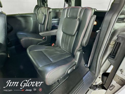 Used 2019 Dodge Grand Caravan GT image 14