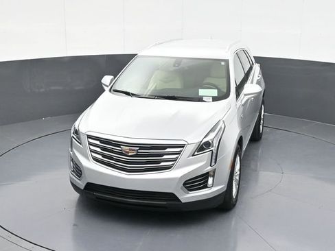 Used 2019 Cadillac XT5 AWD image 65