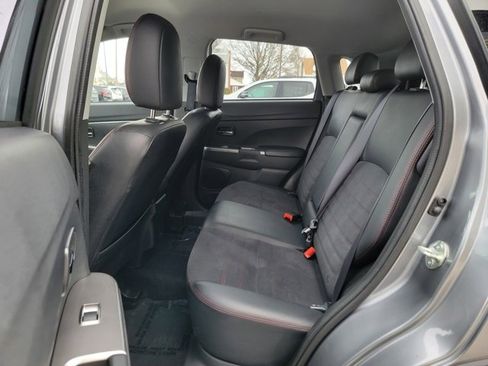 Used 2024 Mitsubishi Outlander Sport SE image 21