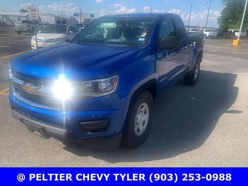 Used 2018 Chevrolet Colorado W/T w/ WT Convenience Package RWD image 1