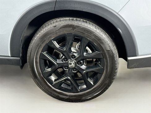 Used 2024 Honda HR-V Sport image 9