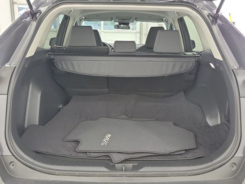 Used 2025 Toyota RAV4 XLE FWD image 11