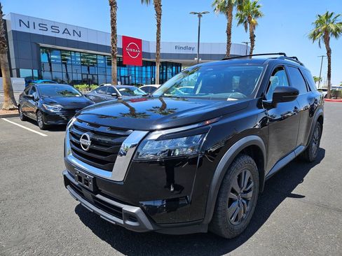 Used 2023 Nissan Pathfinder SV w/ SV Premium Package FWD image 1