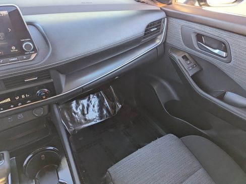 Certified 2023 Nissan Rogue SV image 20