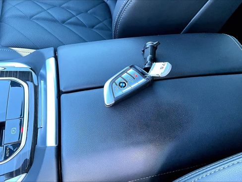 Used 2023 BMW X5 xDrive40i w/ M Sport Package image 15