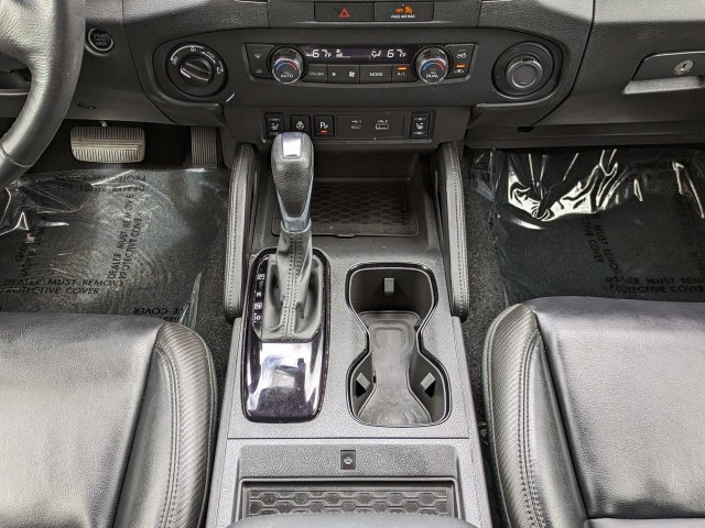Used 2022 Nissan Frontier PRO-4X w/ Pro-4X Premium Package AWD/4WD image 19