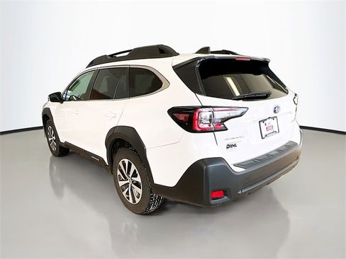 Certified 2025 Subaru Outback Premium w/ Popular Package #1A image 36