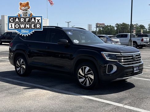 Used 2024 Volkswagen Atlas SE FWD image 4