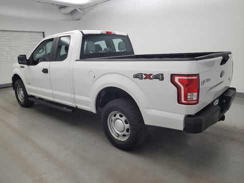 Used 2015 Ford F150 XL w/ Equipment Group 101A Mid AWD/4WD image 3