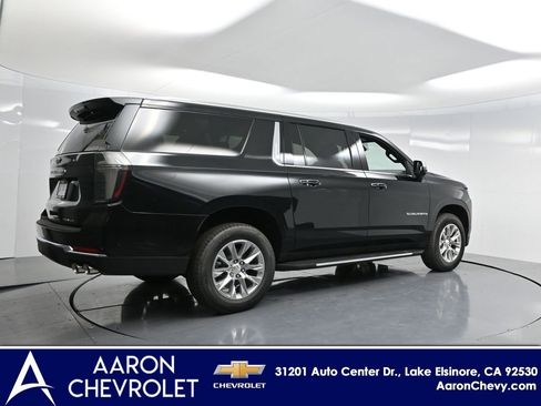 New 2025 Chevrolet Suburban Premier w/ LPO, Illumination Package RWD image 30