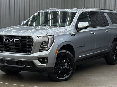 Used 2025 GMC Yukon XL Denali w/ Sun & Power Step Package