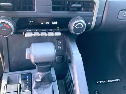 Used 2025 Toyota Tacoma SR5 RWD image 35