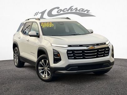 Used 2025 Chevrolet Equinox LT w/ Convenience Package II