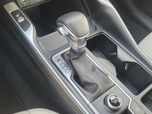 Used 2022 Kia Sorento EX w/ Panoramic Sunroof Package FWD image 38